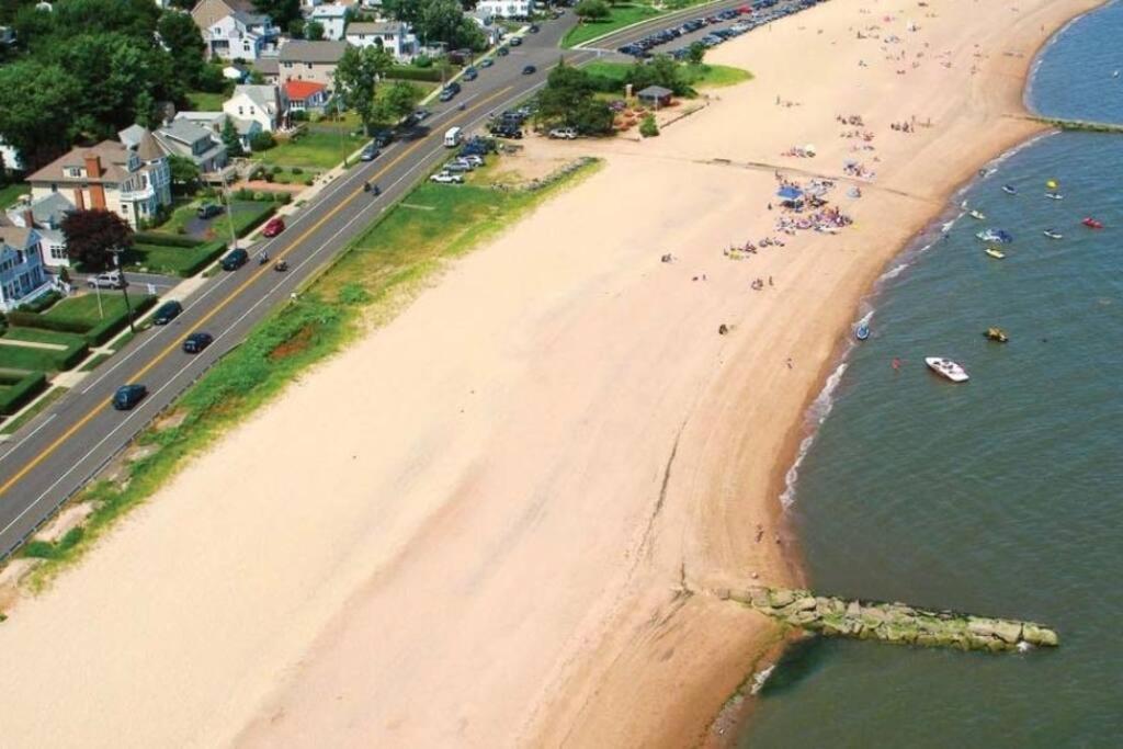 Beachy Bay Breeze Bungalow 2Br With Parking And Close To Many Amenities. West Haven Eksteriør bilde